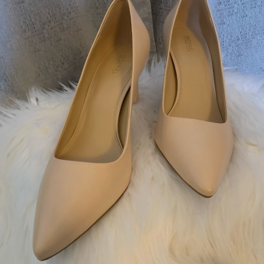 Michael Kors Pumps